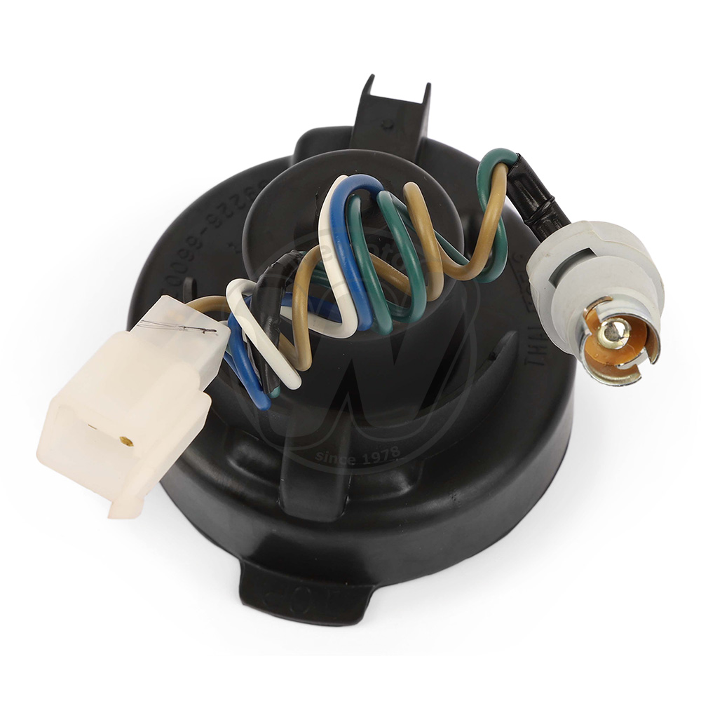 0TL8274_ae4166 two.jpg